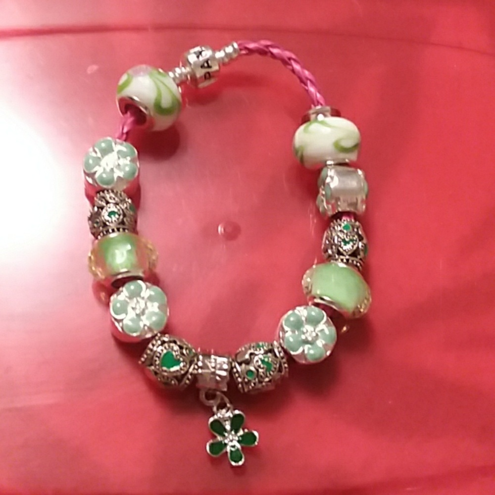 HANDMADE BRACELET - Picture 2 of 3
